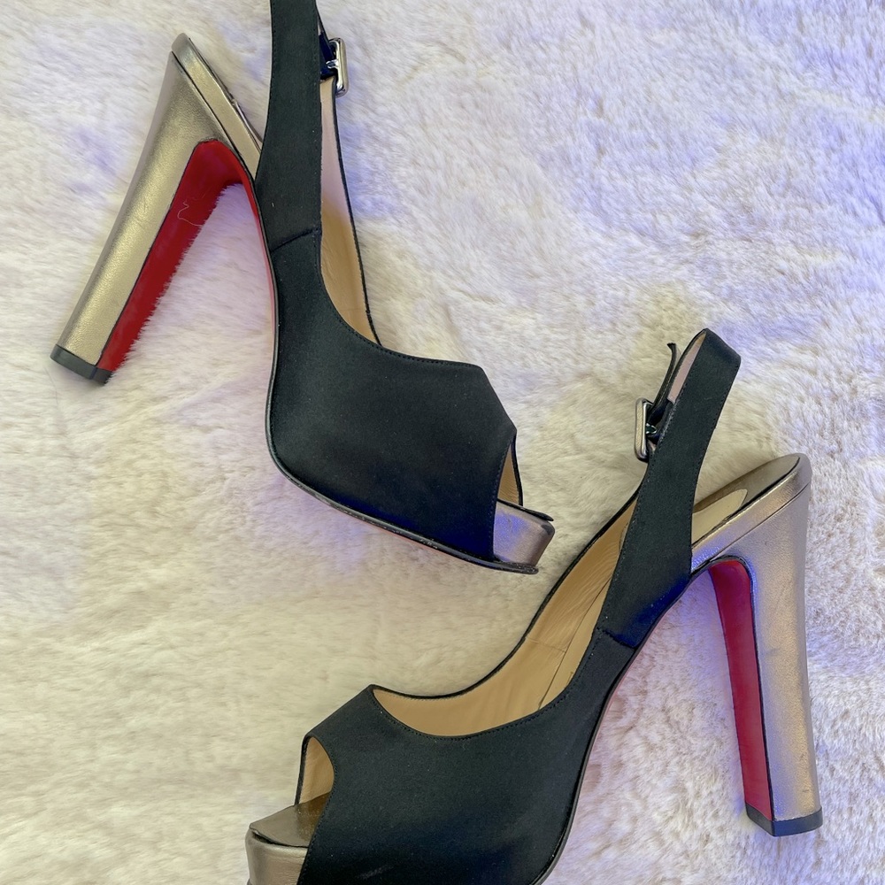 Black and Bronze Louboutin Peep-toe Chunky Heels